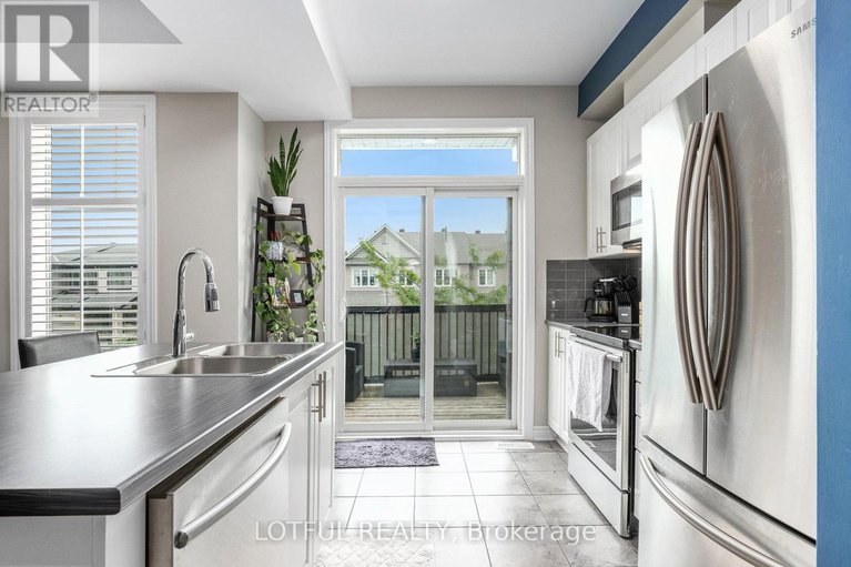 28532585/222-belleek-lane/half-moon-bay/ottawa/ontario/K2J6G2_13