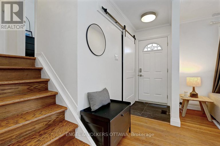 29256001/10-spring-garden-avenue/meadowlandscrestview/ottawa/ontario/K2G3B3_5