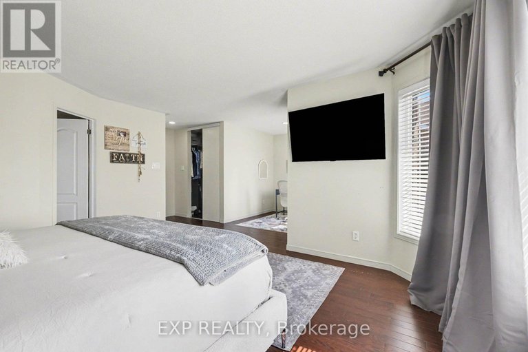 29675451/281-sorento-street/strandherd/ottawa/ontario/K2J0B4_15