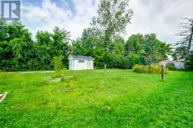 28332843/453-pleasant-park-road/alta-vistafaircrest-heights/ottawa/ontario/K1H5M9_32