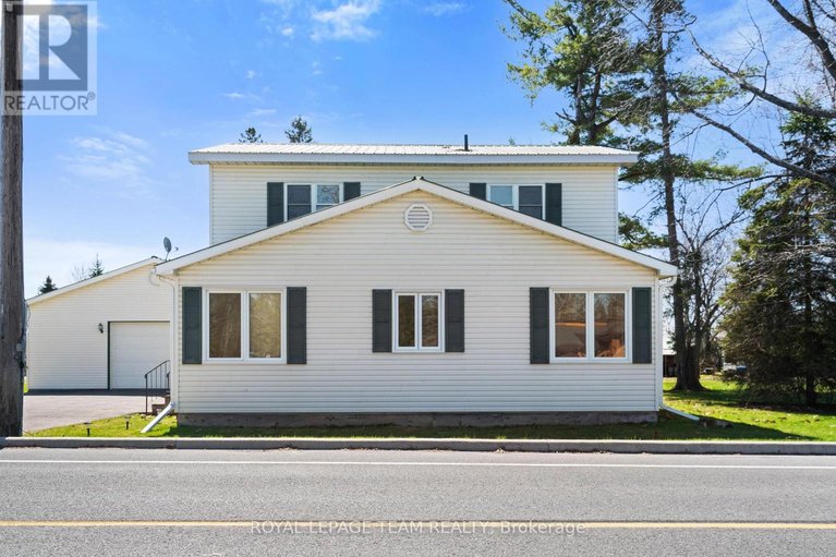 29672745/12106-lakeshore-drive/south-dundas-williamsburgh-twp/south-dundas/ontario/K0C1X0_1