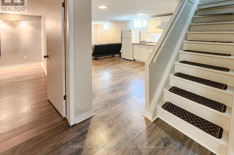 29114747/14-roberta-crescent/pheasant-run/ottawa/ontario/K2J1G6_18