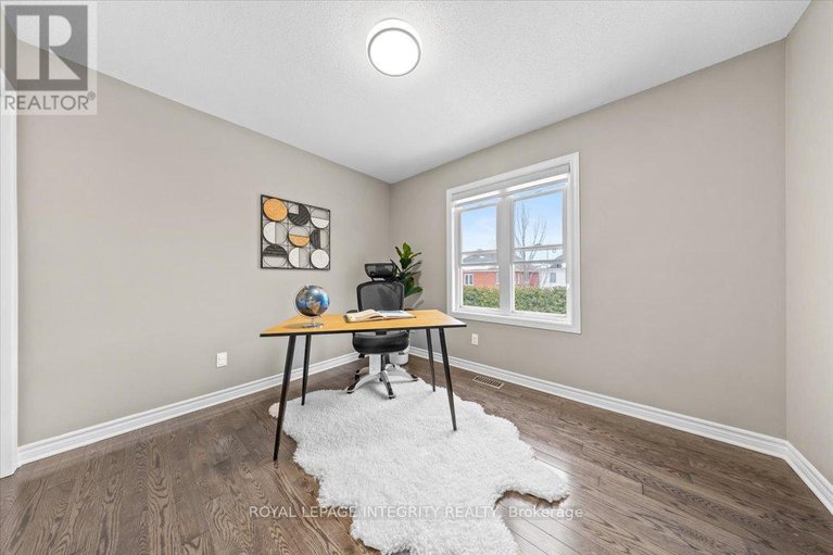 29259363/32-eliza-crescent/stittsville-south/ottawa/ontario/K2S2A3_28