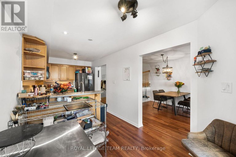 28869607/30-goldthorpe-private/stonebridge/ottawa/ontario/K2J5L7_13