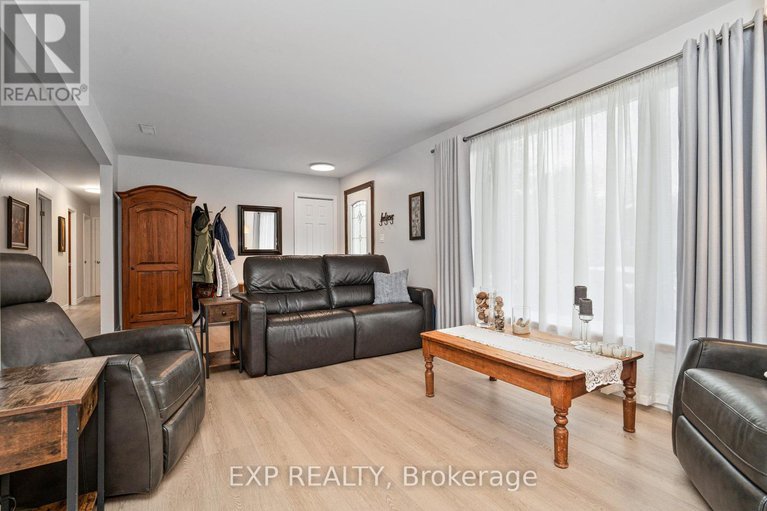 28570683/751-pattee-road/champlain-twp/champlain/ontario/K6A2R2_10