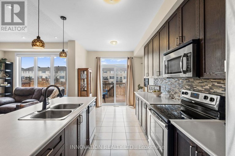 28423473/1559-carronbridge-circle/emerald-meadowstrailwest/ottawa/ontario/K2M0G8_11