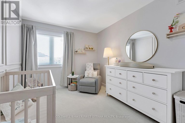 29465691/422-markdale-terrace/riverside-southgloucester-glen/ottawa/ontario/K4M0E2_29