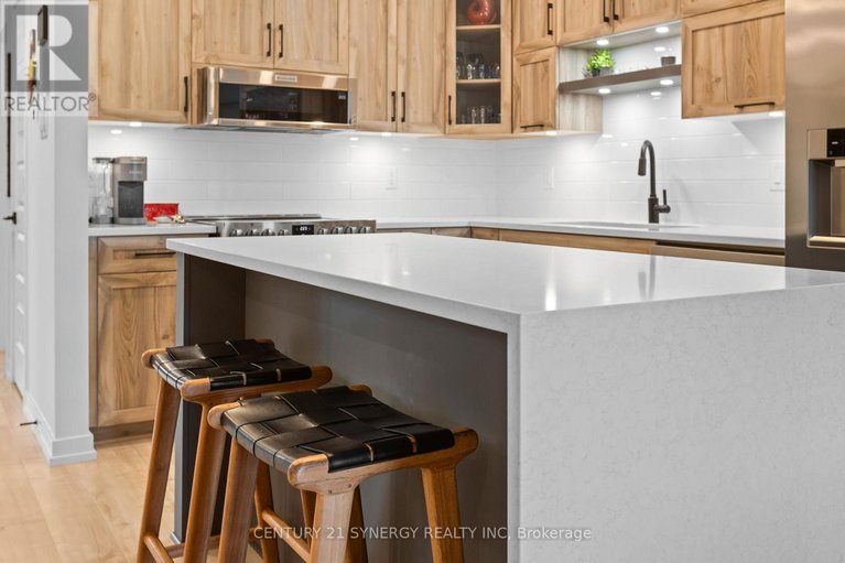 29571243/710-360-montee-outaouais-street/town-of-rockland/clarence-rockland/ontario/K4K0N3_8