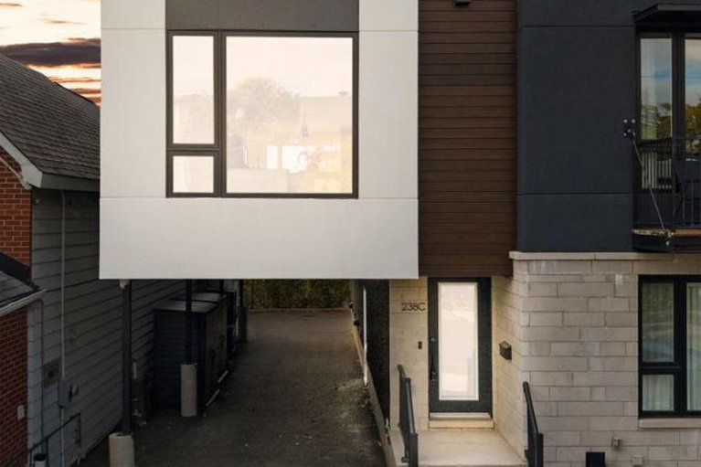 29318480/c-238-lebreton-street-n/west-centre-town/ottawa/ontario/K1R7J3_2