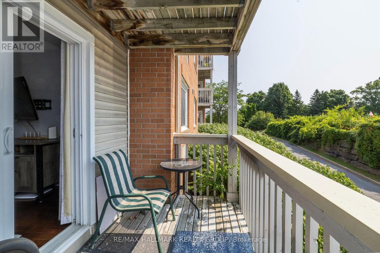 29135225/203-345-centrum-boulevard/bilberry-creekqueenswood-heights/ottawa/ontario/K1E3W9_14