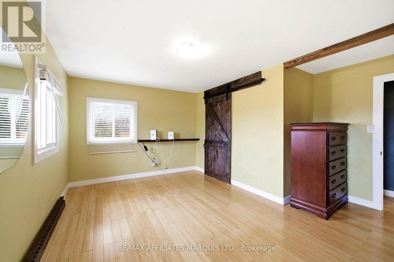 29555940/5083-aultsville-road/south-stormont-osnabruck-twp/south-stormont/ontario/K0C1M0_26