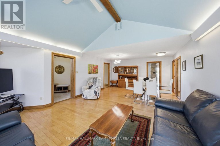 29673245/122-colonel-nicholson-lane/constance-bay/ottawa/ontario/K0A3M0_9