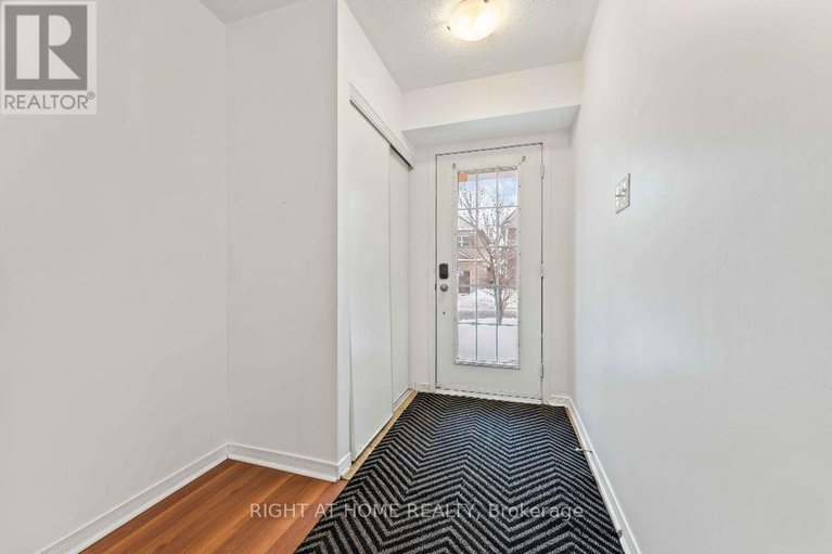 29253967/364-moffatt-pond-court/cedargrovefraserdale/ottawa/ontario/K2J0C7_2