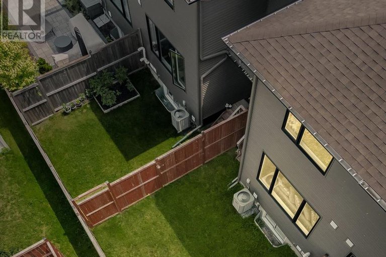 28631882/14-hackney-private/emerald-meadowstrailwest/ottawa/ontario/K2V0K8_36