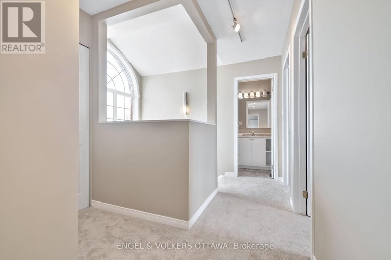 29481340/26-carleton-cathcart-street/stittsville-south/ottawa/ontario/K2S1M7_19