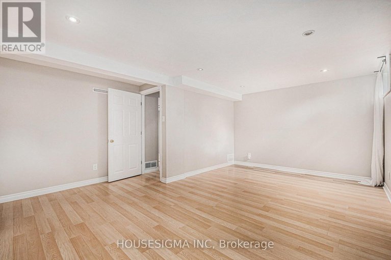 28294590/253-2270-cotters-crescent/windsor-park-village/ottawa/ontario/K1V8Y6_35