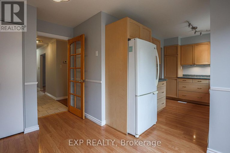 28839330/78-peary-way/katimavik/ottawa/ontario/K2L1Z8_16