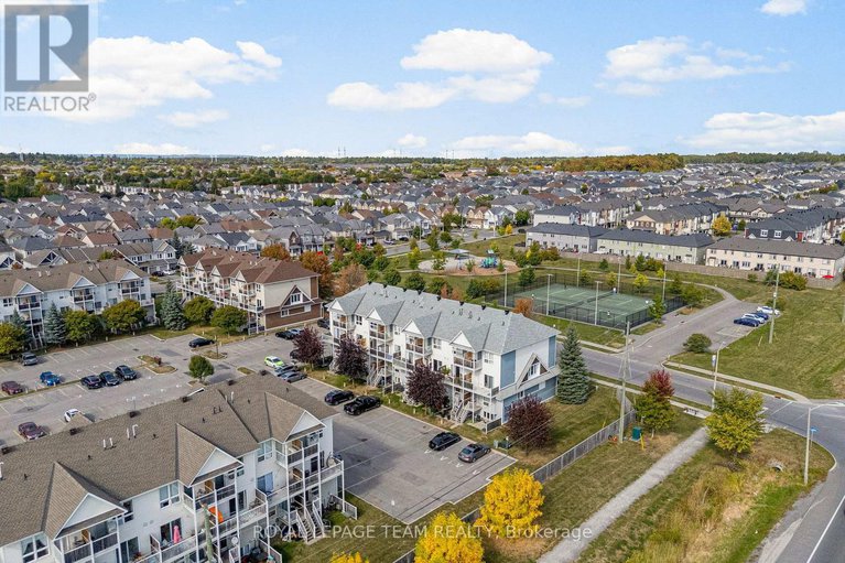 28888816/368-crownridge-drive/emerald-meadowstrailwest/ottawa/ontario/K2M3A4_41