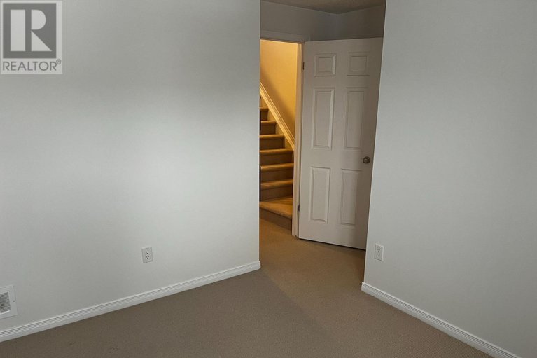 29397620/276-fir-lane/kemptville/north-grenville/ontario/K0G1J0_9