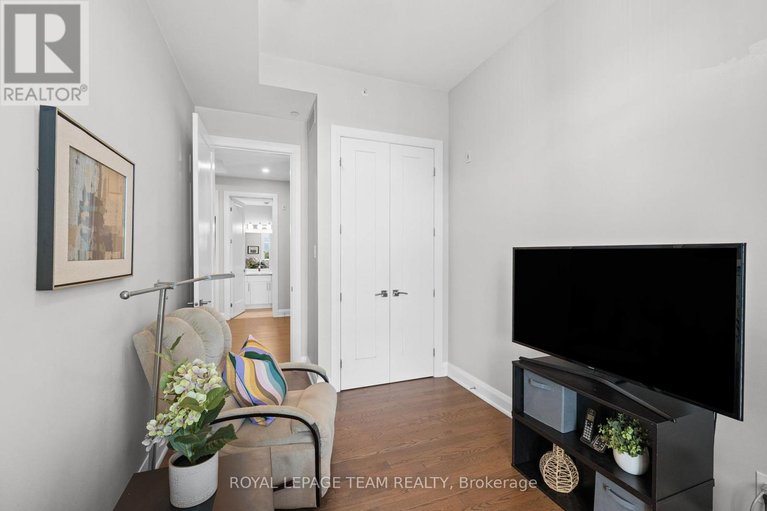 28762669/301-110-cortile-private/riverside-southgloucester-glen/ottawa/ontario/K1V2S8_24