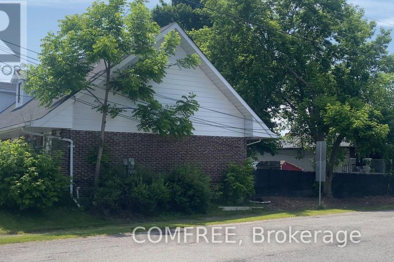 28488840/1180-st-augustin-road/embrun/russell/ontario/K0A1W0_6