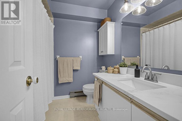 28565968/402-briston-private/hunt-club-park/ottawa/ontario/K1G5R3_20
