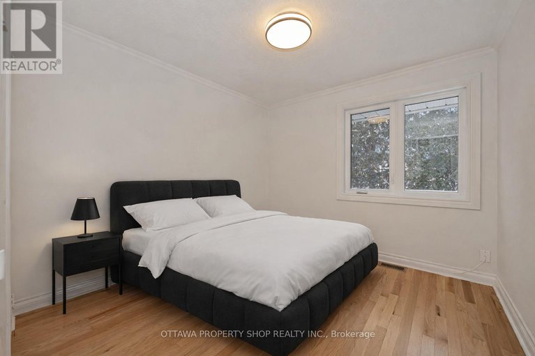 29189890/674-hastings-avenue/elmvale-acres/ottawa/ontario/K1G1N1_8