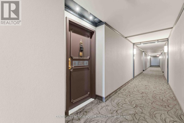 29039550/1216-100-grant-carmen-drive/borden-farmstewart-farmcarleton-heightsparkwood-hills/ottawa/ontario/K2E8B8_5