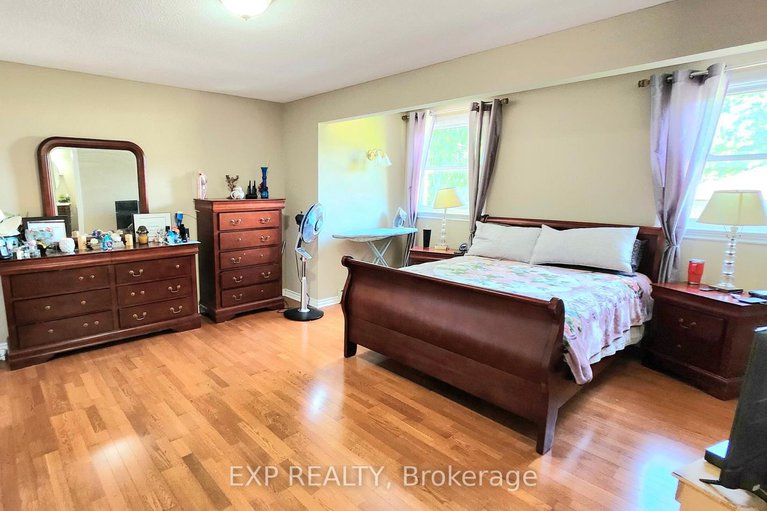 28970100/1311-cuthbertson-avenue/brockville/brockville/ontario/K6V6Y2_16