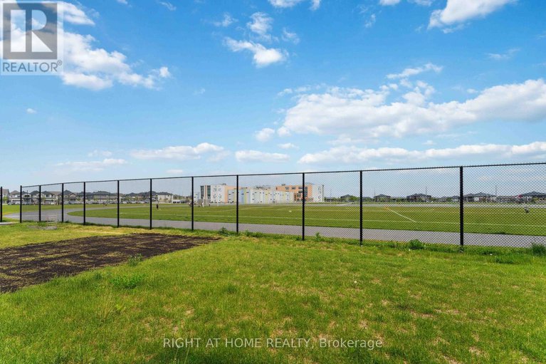 28436072/261-finsbury-avenue/stittsville-south/ottawa/ontario/K2S2Y2_16
