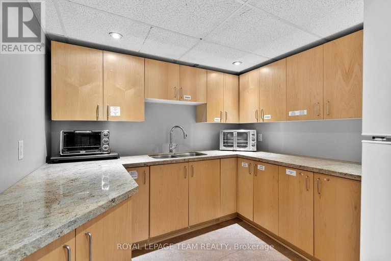 28831348/217-205-bolton-street/lower-townbyward-market/ottawa/ontario/K1N1K7_29