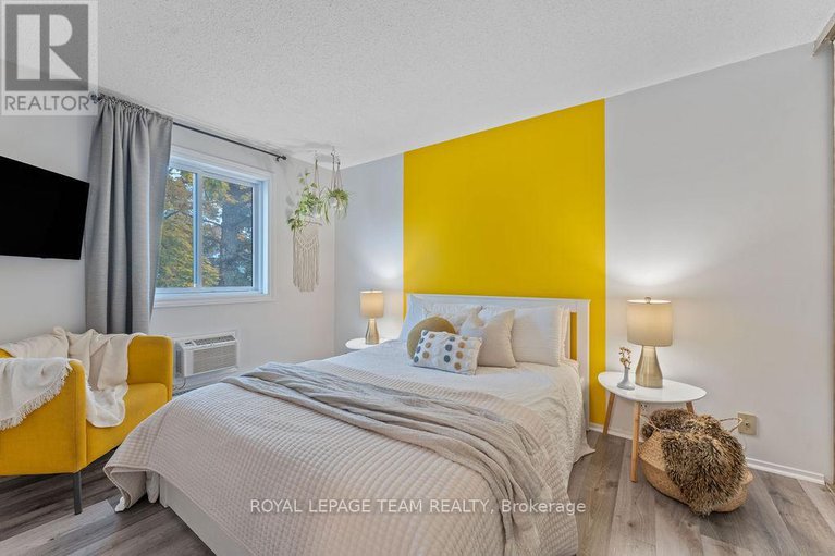 29371239/212-316-savard-avenue/vanier/ottawa/ontario/K1L7S2_18