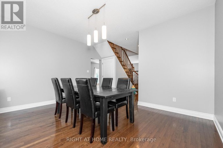 29369214/48-station-trail/village-of-russell/russell/ontario/K4R0A3_20