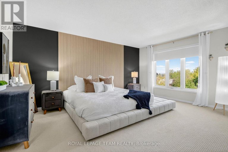 28882622/2001-dunollie-crescent/morgans-grantsouth-march/ottawa/ontario/K2W1H5_23
