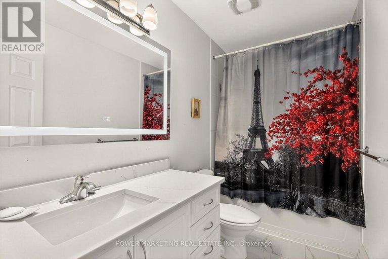 29057500/657-657-clearbrook-drive-n/strandherd/ottawa/ontario/K2J5S1_32