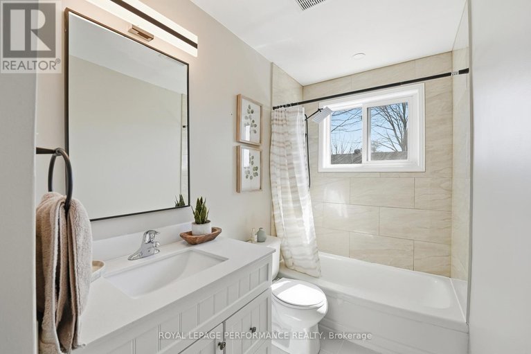 29528377/990-laviolette-street/town-of-rockland/clarence-rockland/ontario/K4K1B9_17