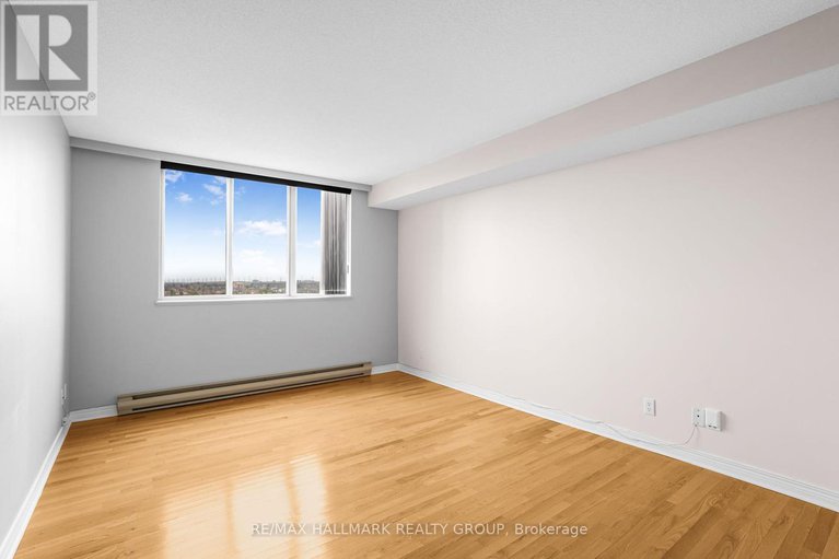 28253108/1109-100-grant-carman-drive/borden-farmstewart-farmcarleton-heightsparkwood-hills/ottawa/ontario/K2E8B8_25