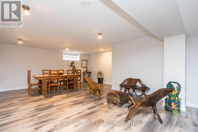 28387831/65-granite-street/clarencerockland-twp/clarence-rockland/ontario/K4K0H7_30