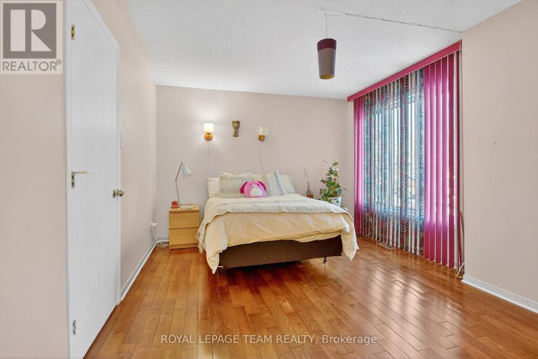 29445574/48-jackman-terrace/katimavik/ottawa/ontario/K2L4E1_49