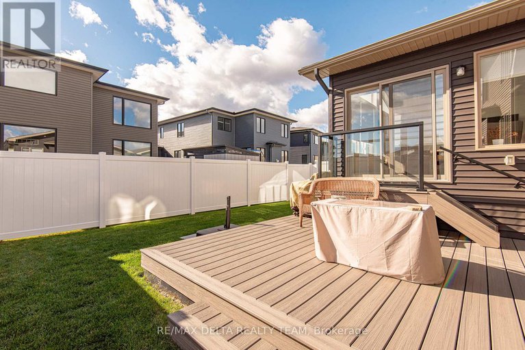 29382128/373-sterling-avenue/town-of-rockland/clarence-rockland/ontario/K2K0L4_30