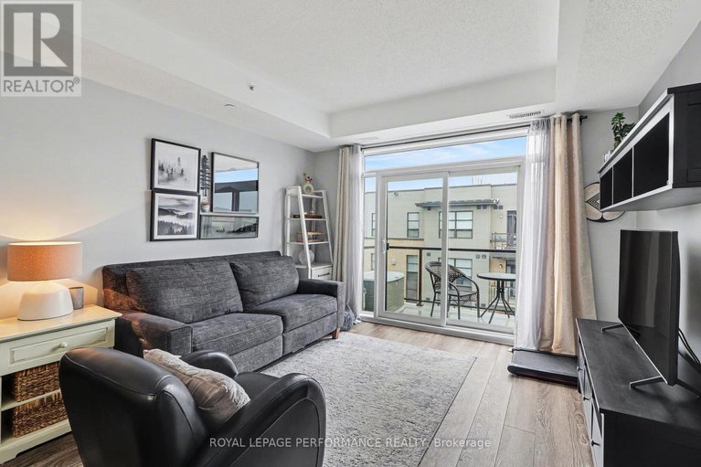 29628514/403-120-montblanc-private/convent-glen-north/ottawa/ontario/K1C0B1_14