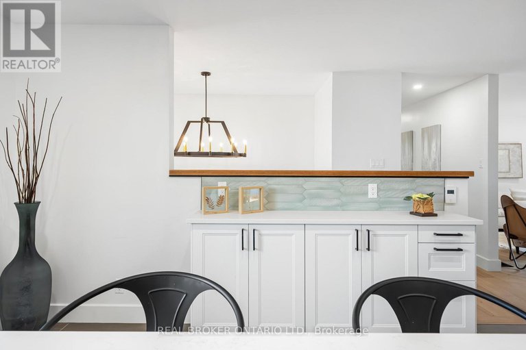 28726163/833-beavertail-road/huntley-ward-south-west/ottawa/ontario/K0A1L0_12