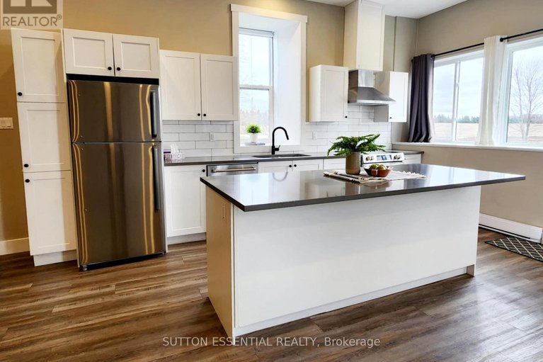 29461393/7794-county-road-21-road/augusta-twp/augusta/ontario/K0E1X0_12