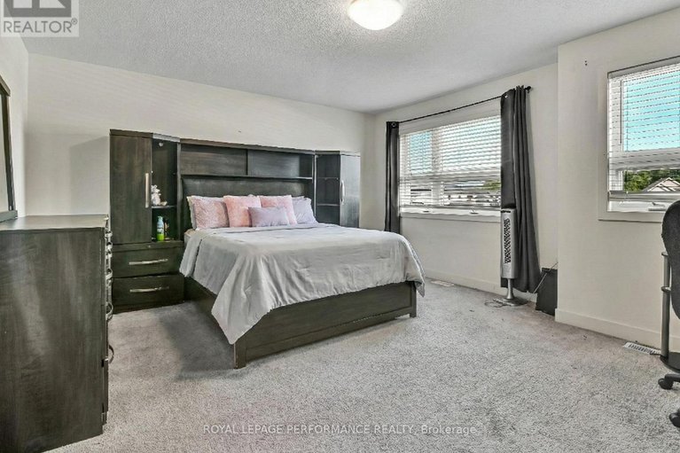 29131764/609-robert-street/town-of-rockland/clarence-rockland/ontario/K4K1E8_15