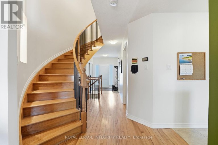 29672096/1036-marconi-avenue/morgans-grantsouth-march/ottawa/ontario/K2W0C8_7