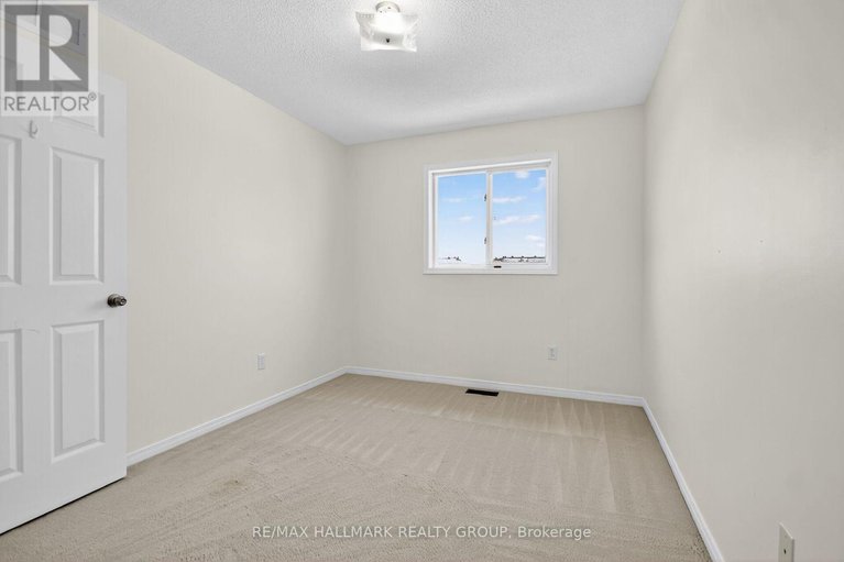 29099477/1505-demeter-street/fallingbrookgardenway-south/ottawa/ontario/K4A5C6_36