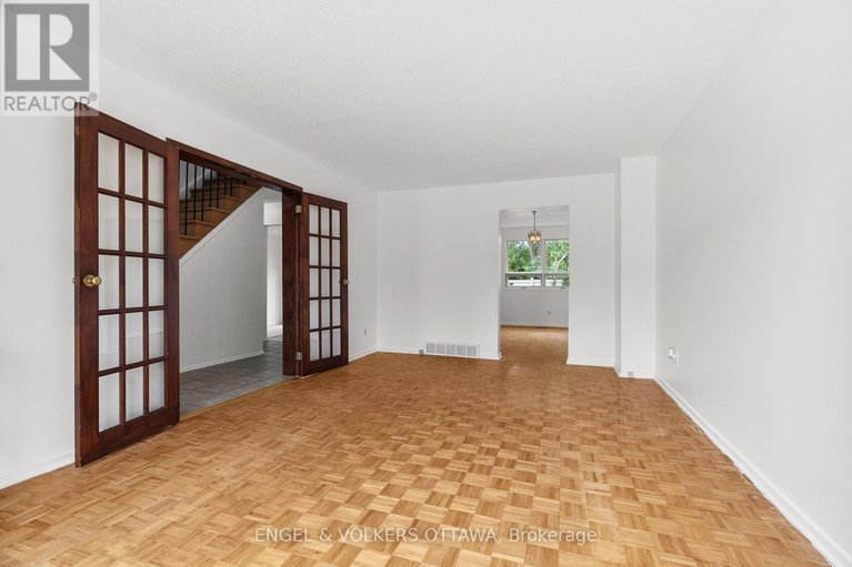 28836357/3505-southgate-road/south-keys/ottawa/ontario/K1V7Y5_8