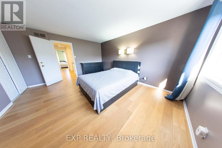 29000780/54-sheppards-glen-avenue/emerald-meadowstrailwest/ottawa/ontario/K2M2M9_21