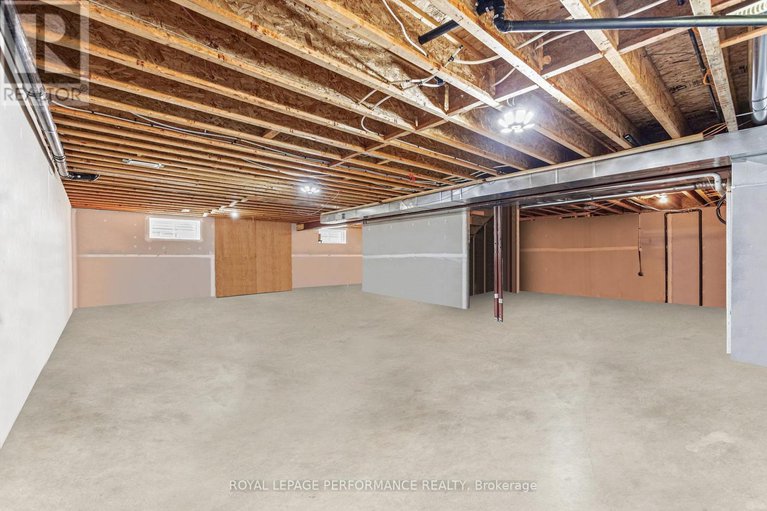 29305274/7-settlement-lane/village-of-russell/russell/ontario/K4R0A4_26