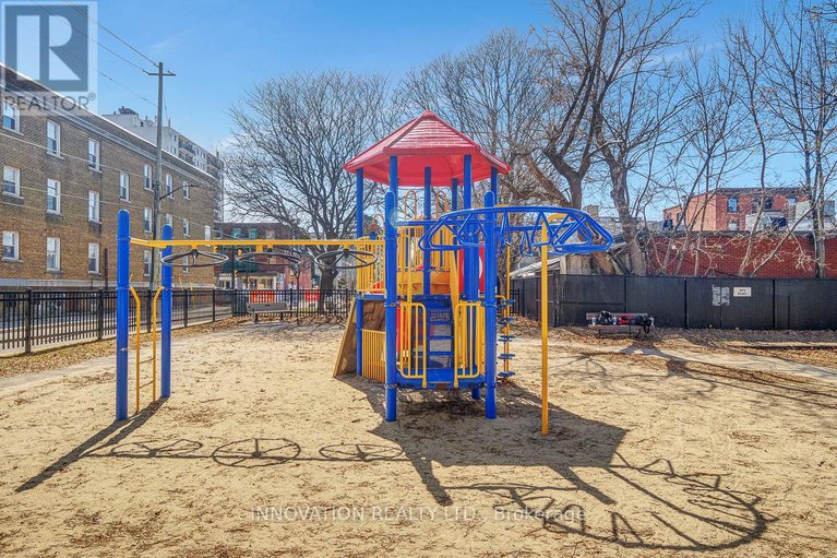 28875882/2c-150-waverley-street/ottawa-centregolden-triangle/ottawa/ontario/K2P0V4_44
